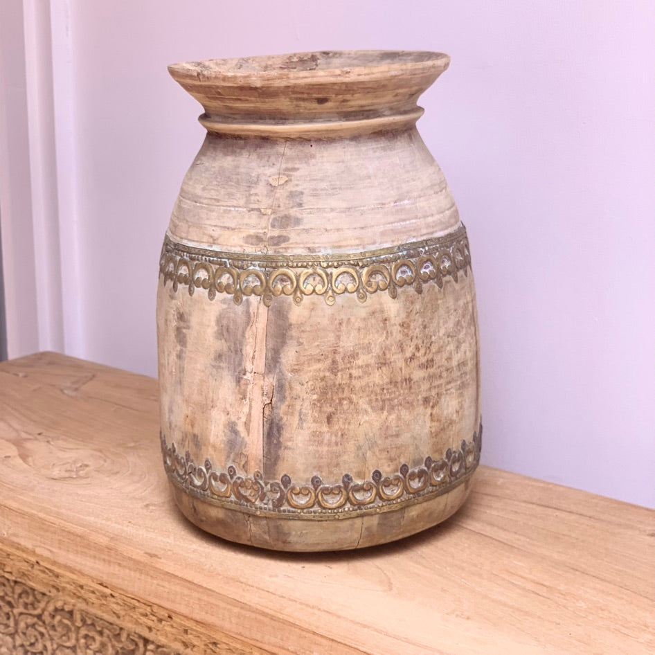 Vintage Indian Pot (VP86)