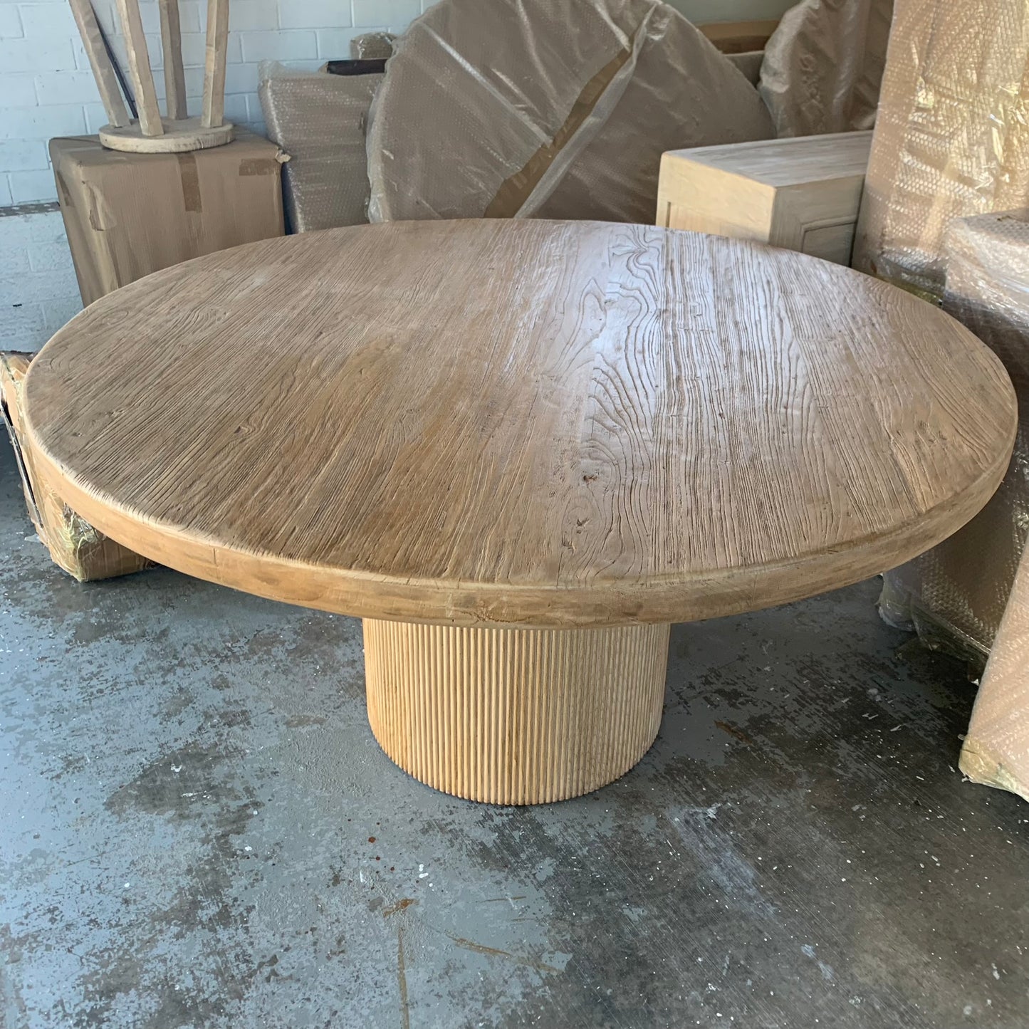 Round Elm Dining  | 152 cm wide | Darker Elm