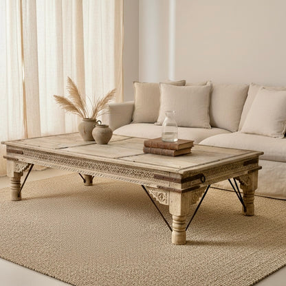 Vintage Indian Hand Carved Coffee Table (J25VP105)
