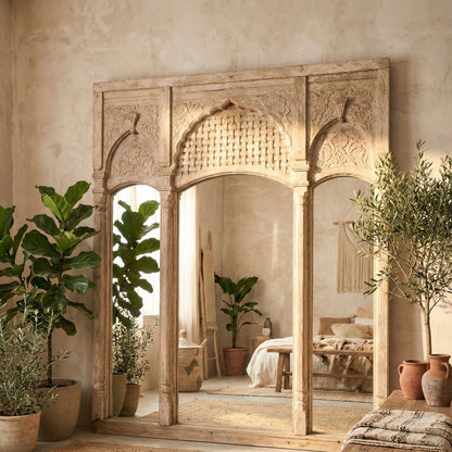 Vintage Indian wooden frame mirror (A26VP106)