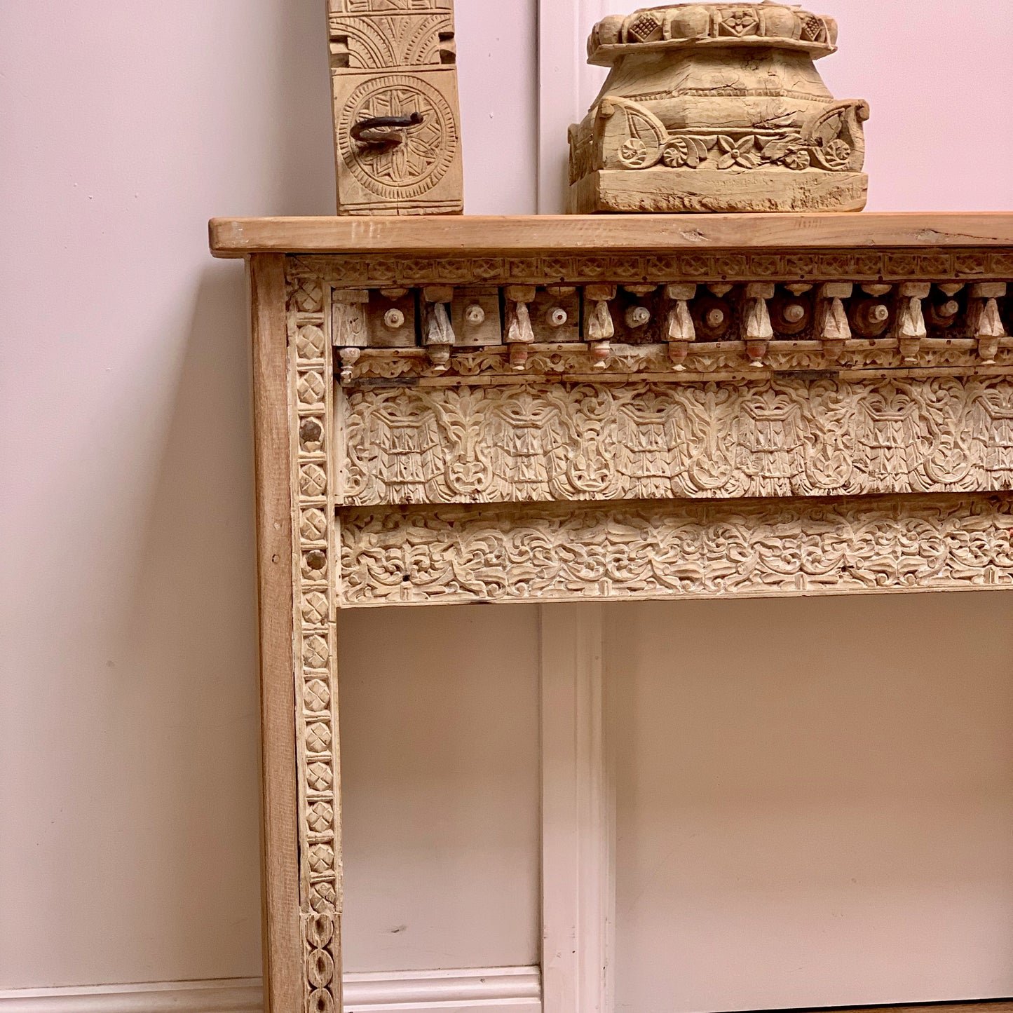 Vintage Indian Hand Carved Console (VP137)