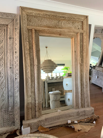 Vintage Indian hand carved mirror (191092)