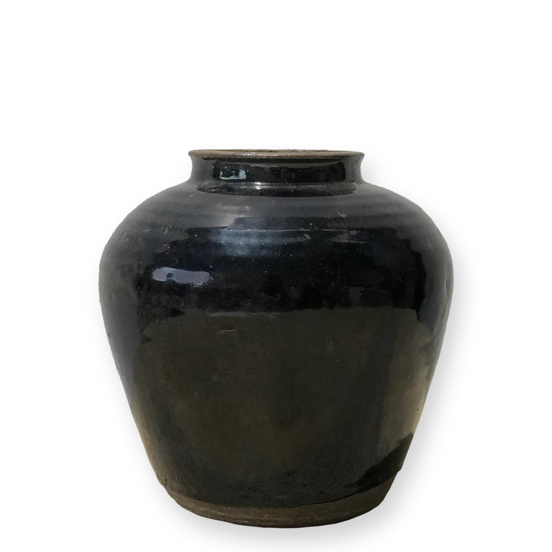 Kiera | Glazed Black Pot